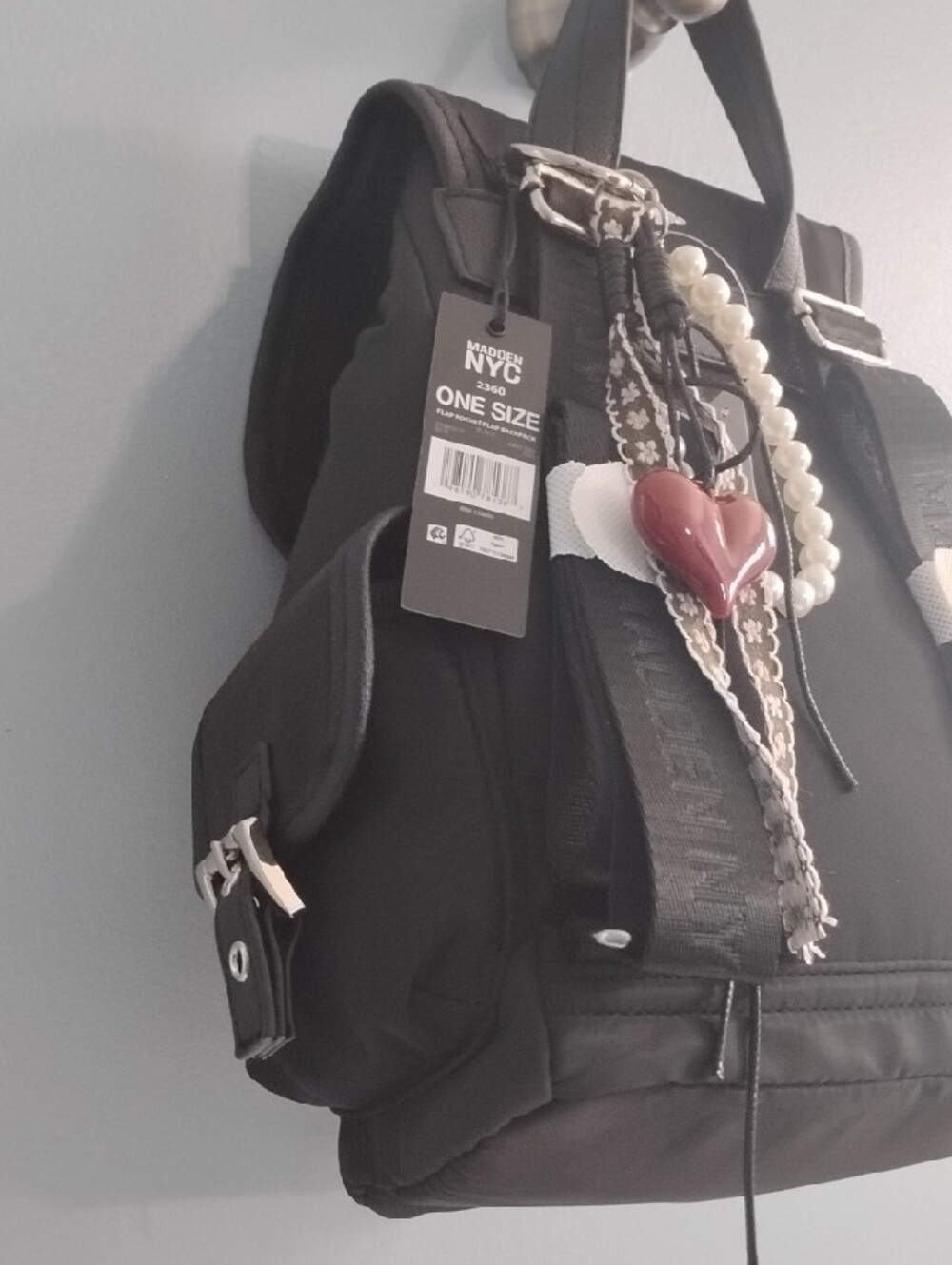 NWT Steve Madden Black 🖤 Backpack with Front Buckle Pockets - Picture 6 of 7